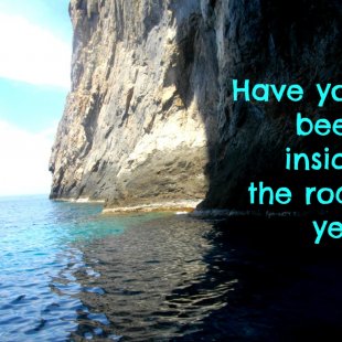 teaser for "Hitra" tavern at Kapsali, Kithira  Island, Greece