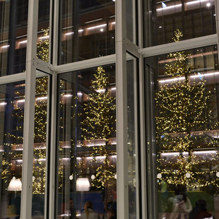 Christmas decorations at the SNF Cultural Center, Athens, Greece