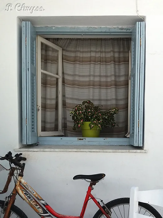 happy on a bike! WorldCarFreeDay2017 MobilityWeek biking CarFreeDay on a Greek island!
