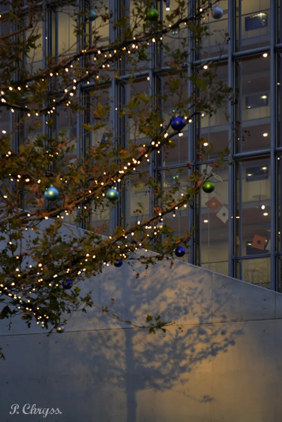 The sunset light and Christmas decorations outside the SNF, Cultural Center, Athens, GR